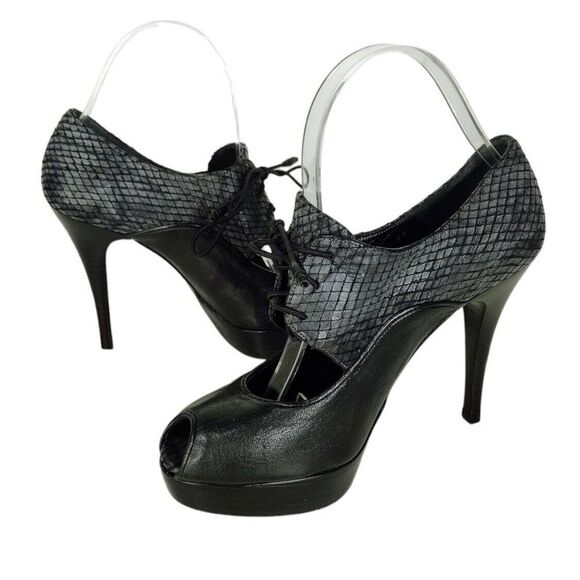 Stuart Weitzman Snake Leather Platform Peeptoe Lace-Up Stilettos Heels Size 37 - Picture 1 of 15